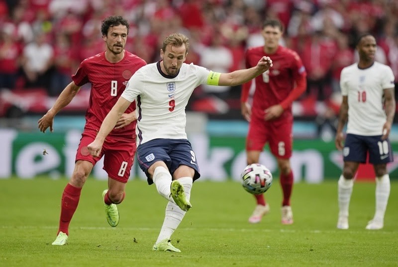 c&aacute;ch chơi k&egrave;o b&oacute;ng đ&aacute; Euro
